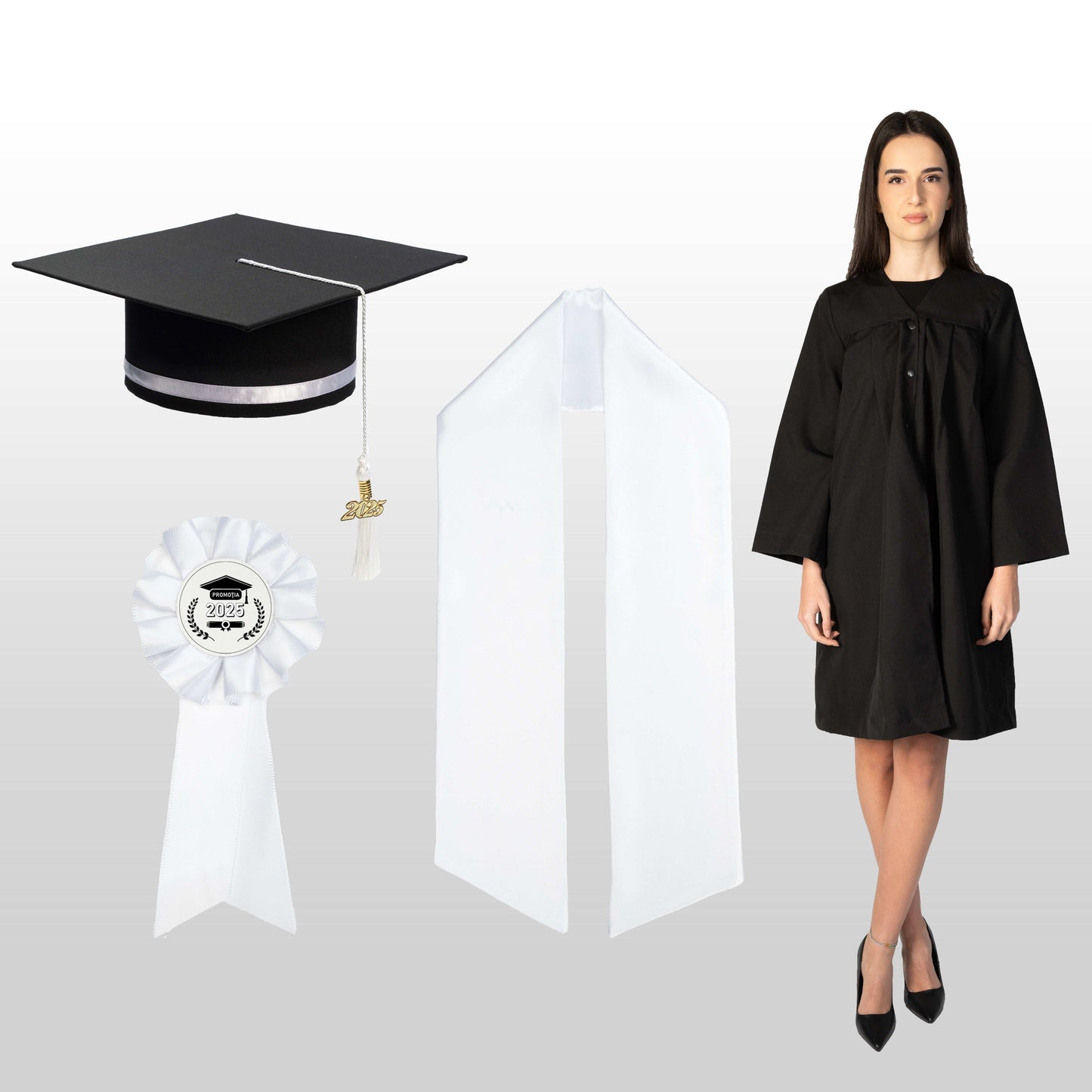 Pachet Robă, tocă, eșarfă și cocardă nepersonalizate