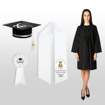Robă, tocă, eșarfă și cocardă absolvire alb personalizate 