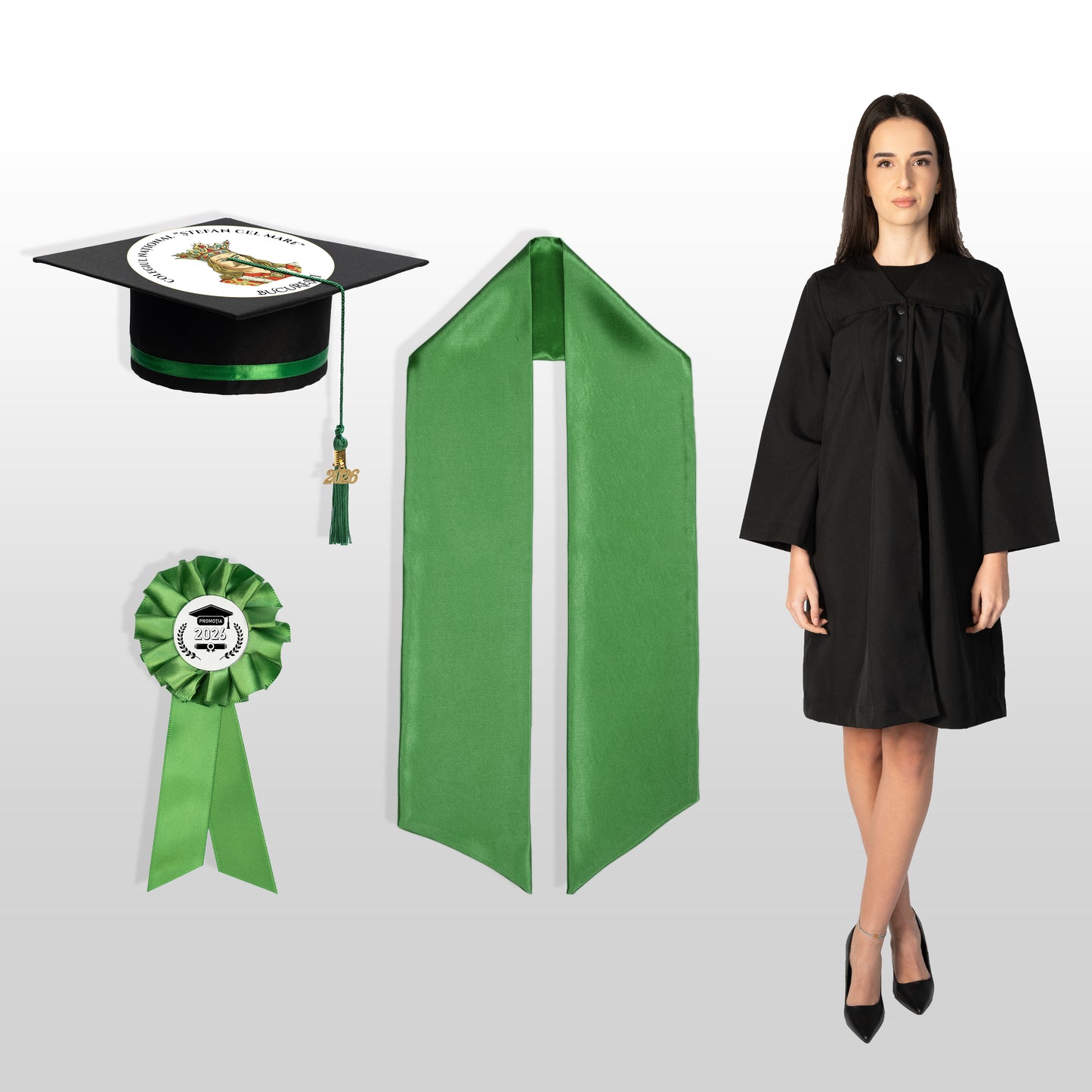 Robă, tocă, eșarfă și cocardă verde smarald personalizată doar toca