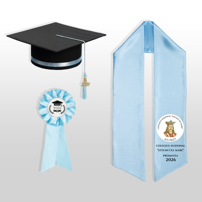Tocă, eșarfă și cocardă absolvire baby blue personalizată doar eșarfa